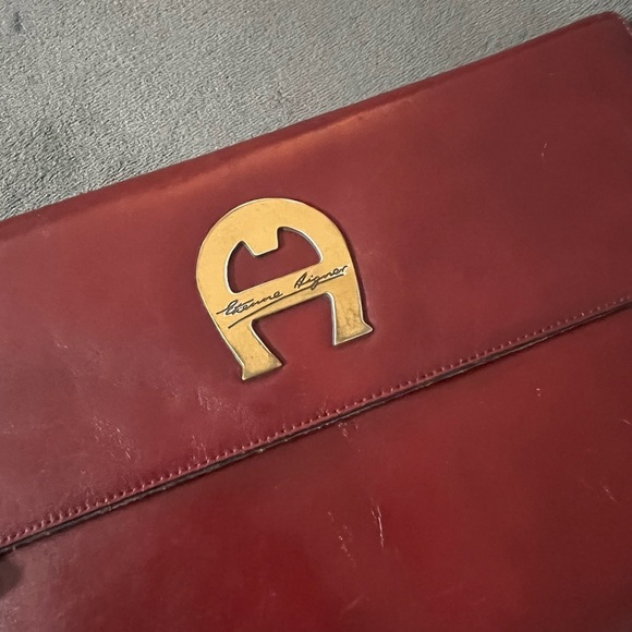 Vintage Etienne Aigner Leather Clutch with free tote - Picture 7 of 10